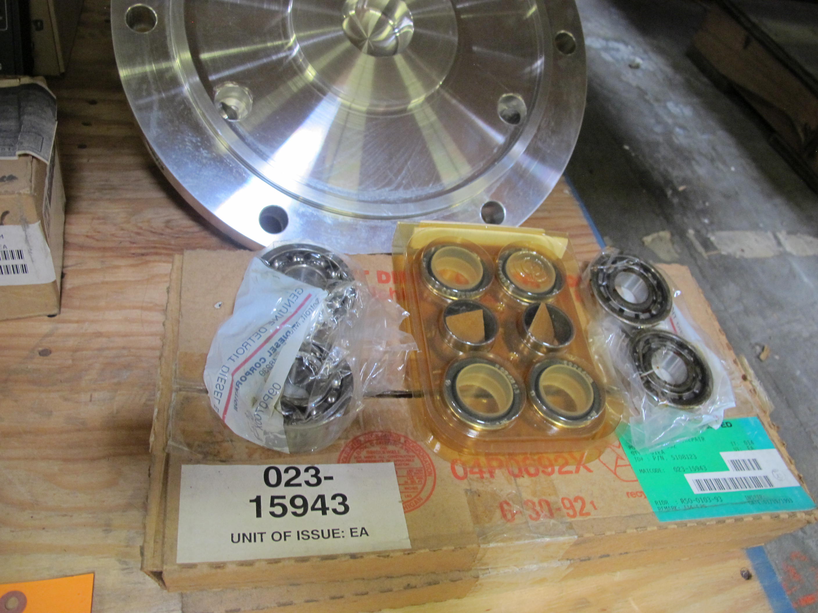 LOT TO INCLUDE: (2) KIT, REPAIR TYPE, BLOWER KIND, (1) BOARD, TURBINE/GENERATOR TYPE, HP/LP APPLICATION, CIRCUIT KIND, SUB-UNIT OTHER, (1) SWITCH, PUSH BUTTON, MULTIPLE POSITION, STRIP SWITCH, (1) FIXTURE. SPEED TEST FIXTURE. 100-10K RPM, (1) RELAY, OVERLOAD TYPE, 45A 600VAC CONTACT RATING, SCREW SCREW TERMINALS, BACK MOUNTING, OPEN ENCLOSURE, MELTING ALLOY, HAND RESET OPERATE DATA.. LOADING & HANDLING FEE $15-4140